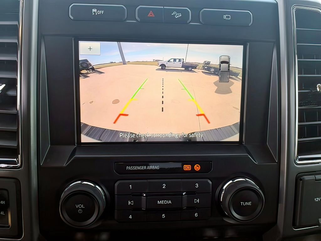 Used 2022 Ford F250 XLT w/ XLT Premium Package image 10