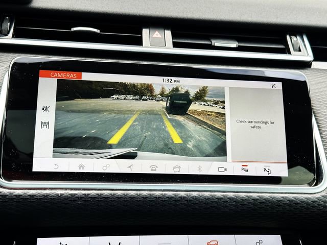 Used 2019 Land Rover Range Rover Velar R-Dynamic SE image 28