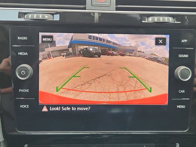 Used 2018 Volkswagen GTI SE w/ SE Leather Package image 14