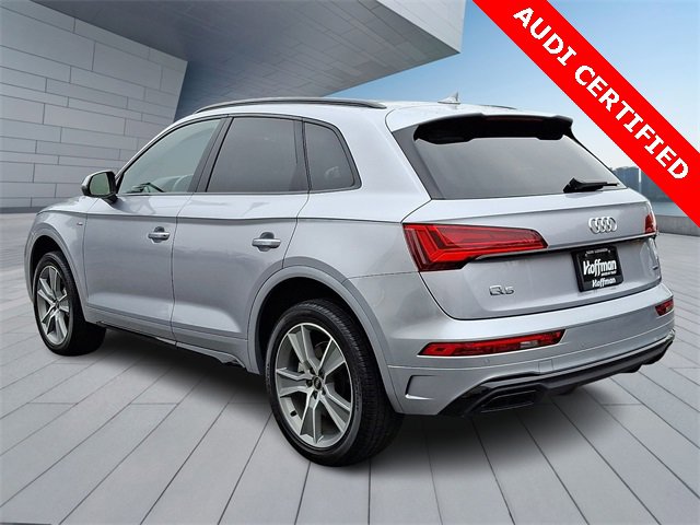 Certified 2025 Audi Q5 2.0T Premium w/ Convenience Plus Package image 4