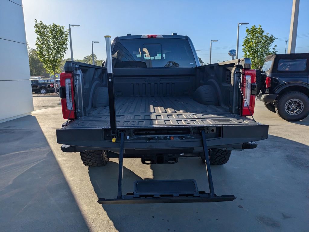 New 2026 Ford F350 Platinum AWD/4WD image 12
