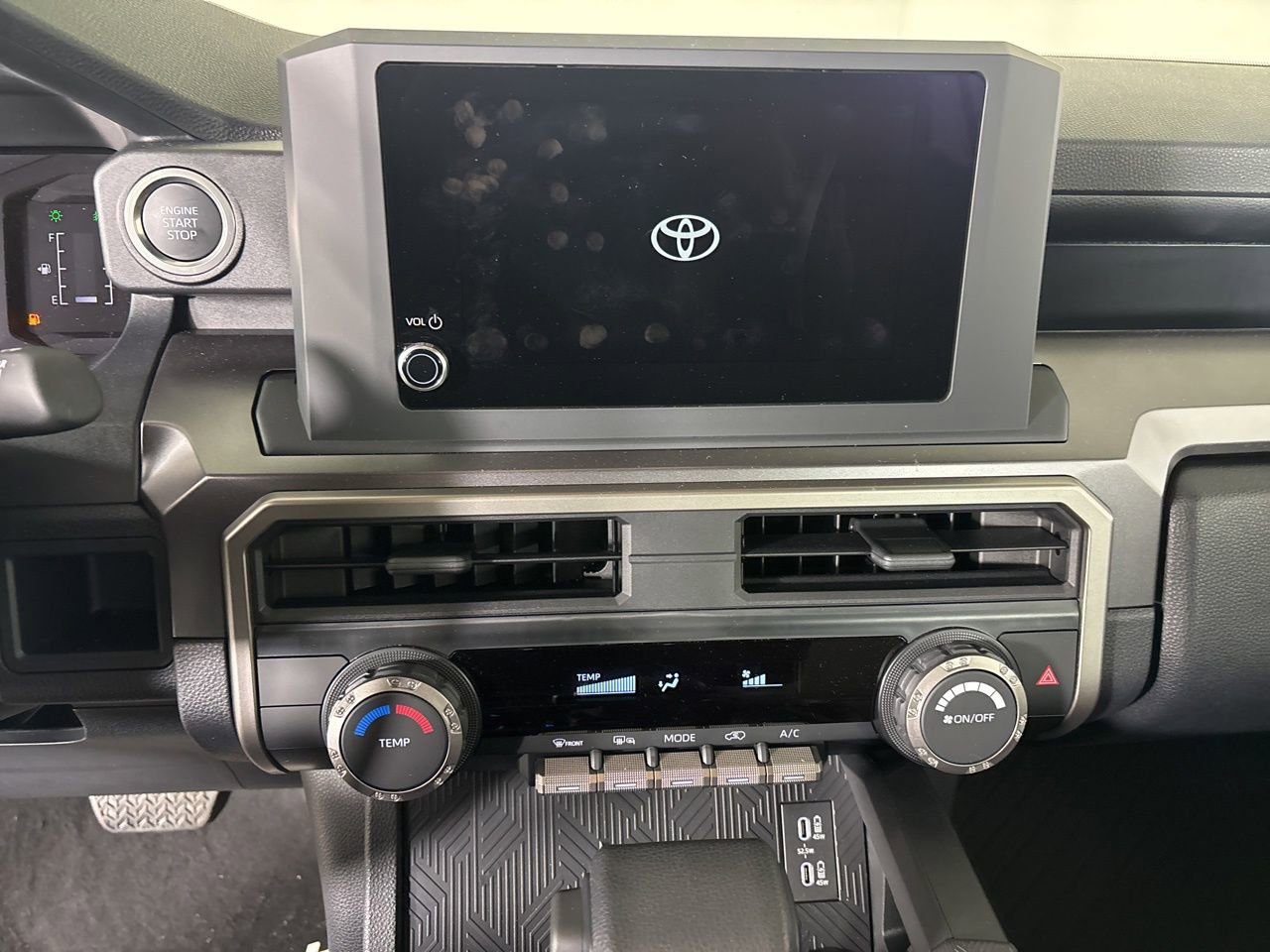 Used 2026 Toyota 4Runner SR5 image 14
