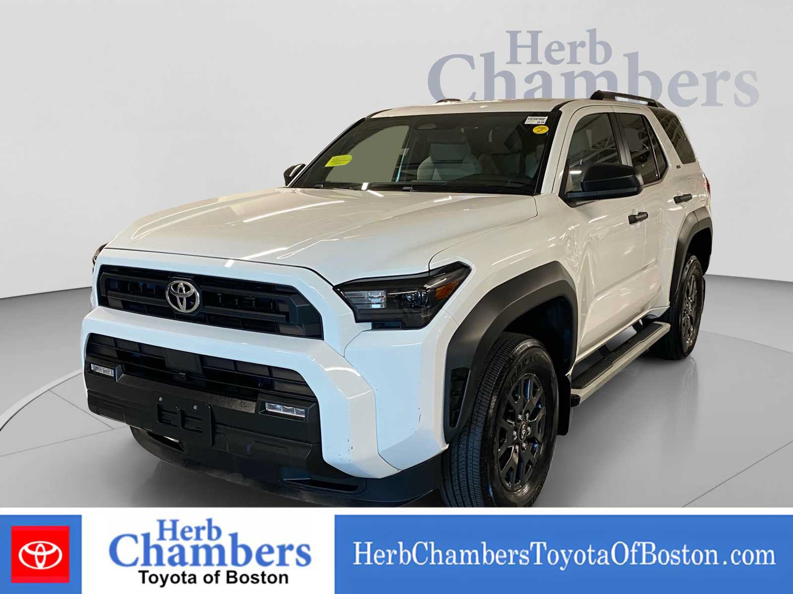 Used 2025 Toyota 4Runner SR5 AWD/4WD image 10
