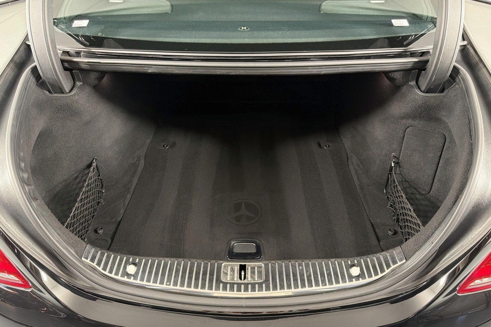 Certified 2016 Mercedes-Benz S 550 Sedan image 23