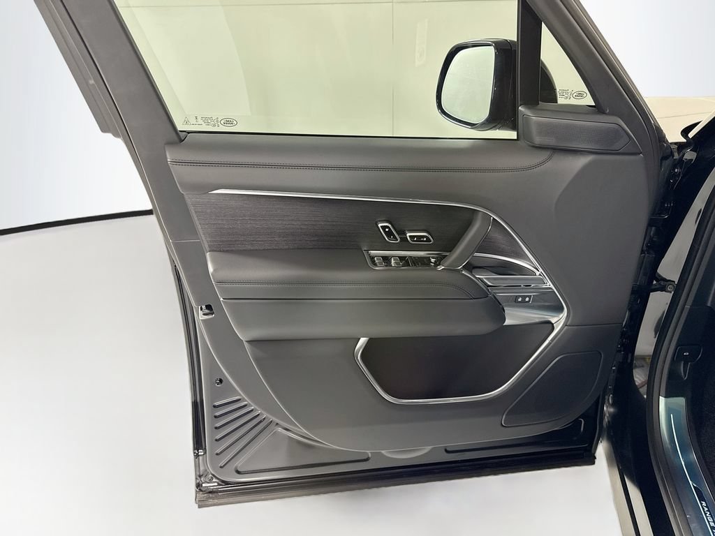 New 2026 Land Rover Range Rover SE AWD/4WD image 26