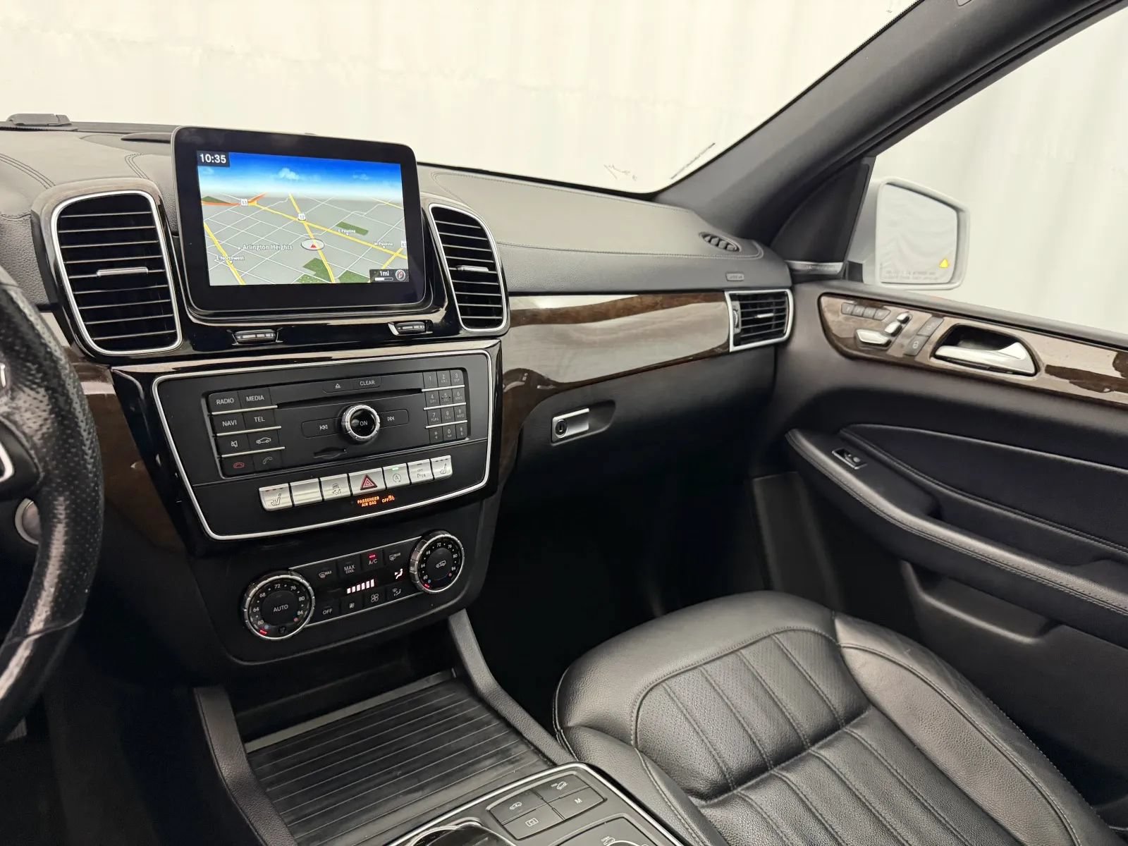Used 2017 Mercedes-Benz GLS 450 4MATIC image 18