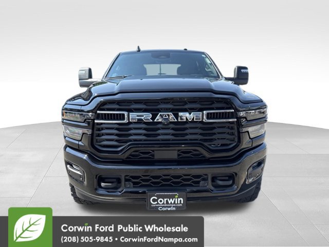 Used 2025 RAM 3500 Big Horn AWD/4WD image 2