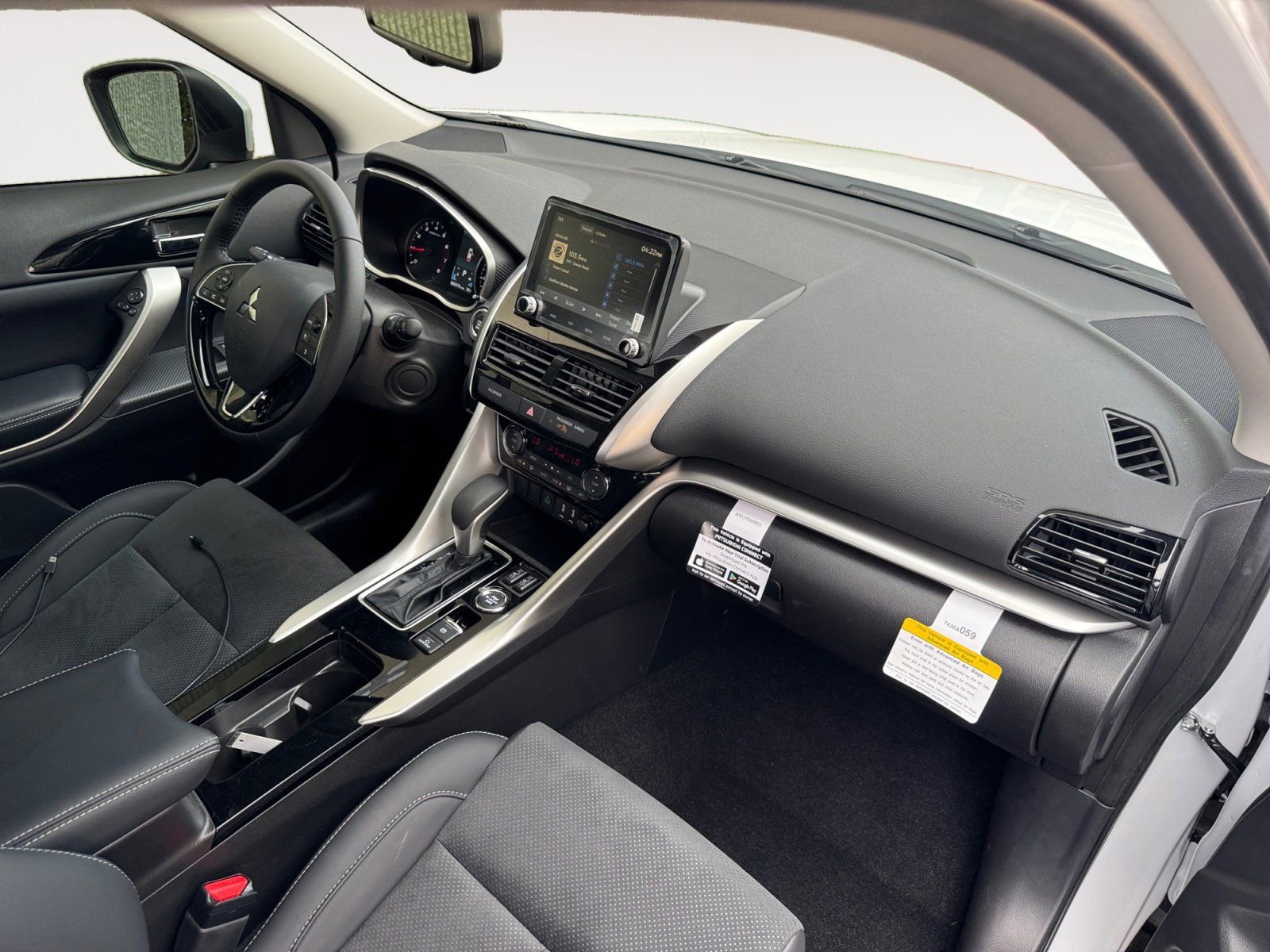 Used 2025 Mitsubishi Eclipse Cross SE AWD/4WD image 15