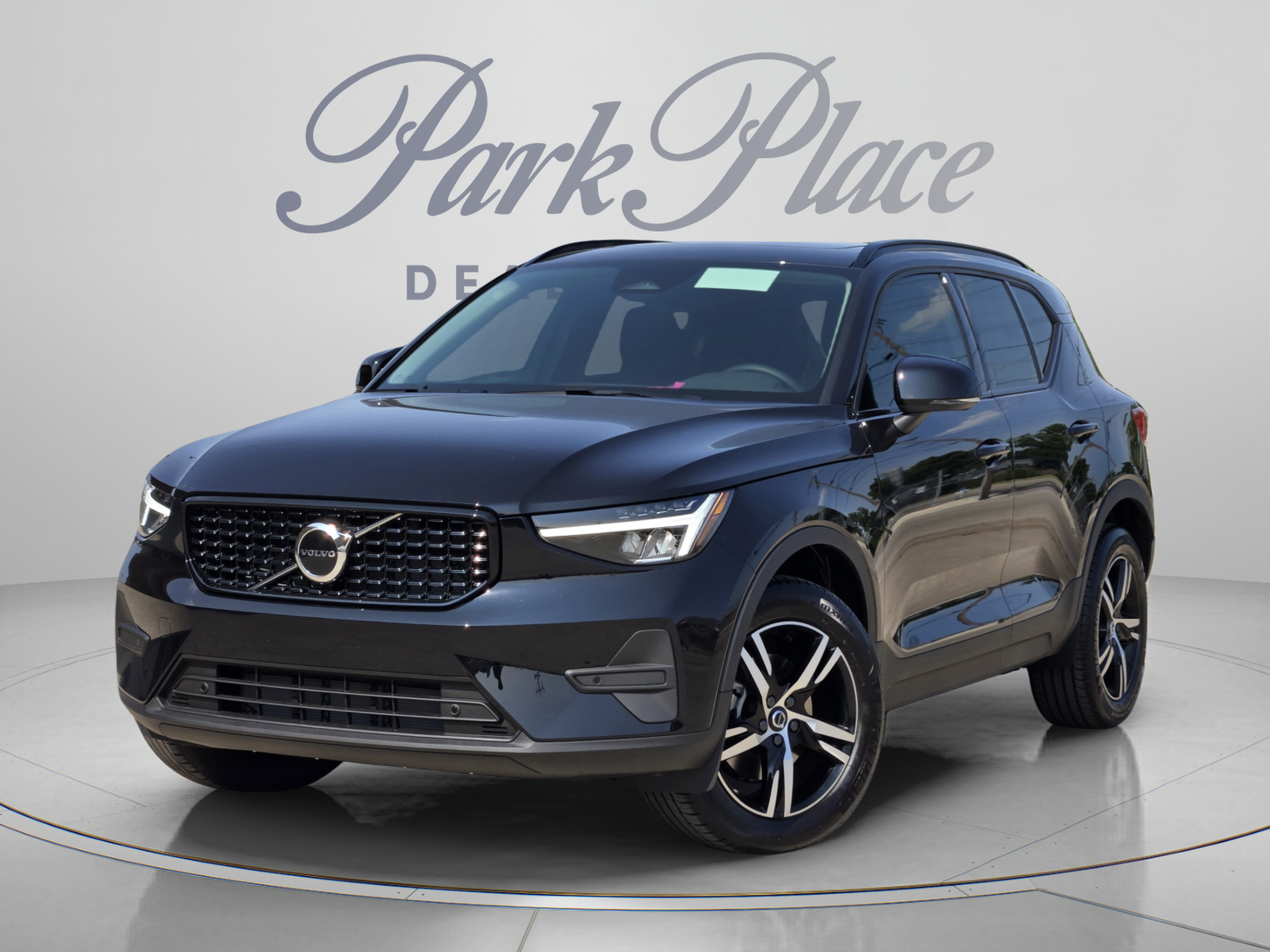 New 2026 Volvo XC40 B5 Core w/ Protection Package Premier AWD/4WD video 1