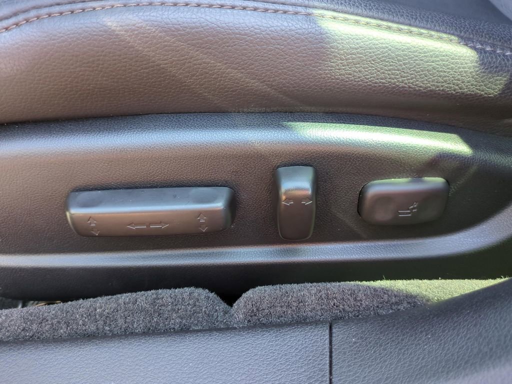 Used 2018 Acura TLX FWD image 15