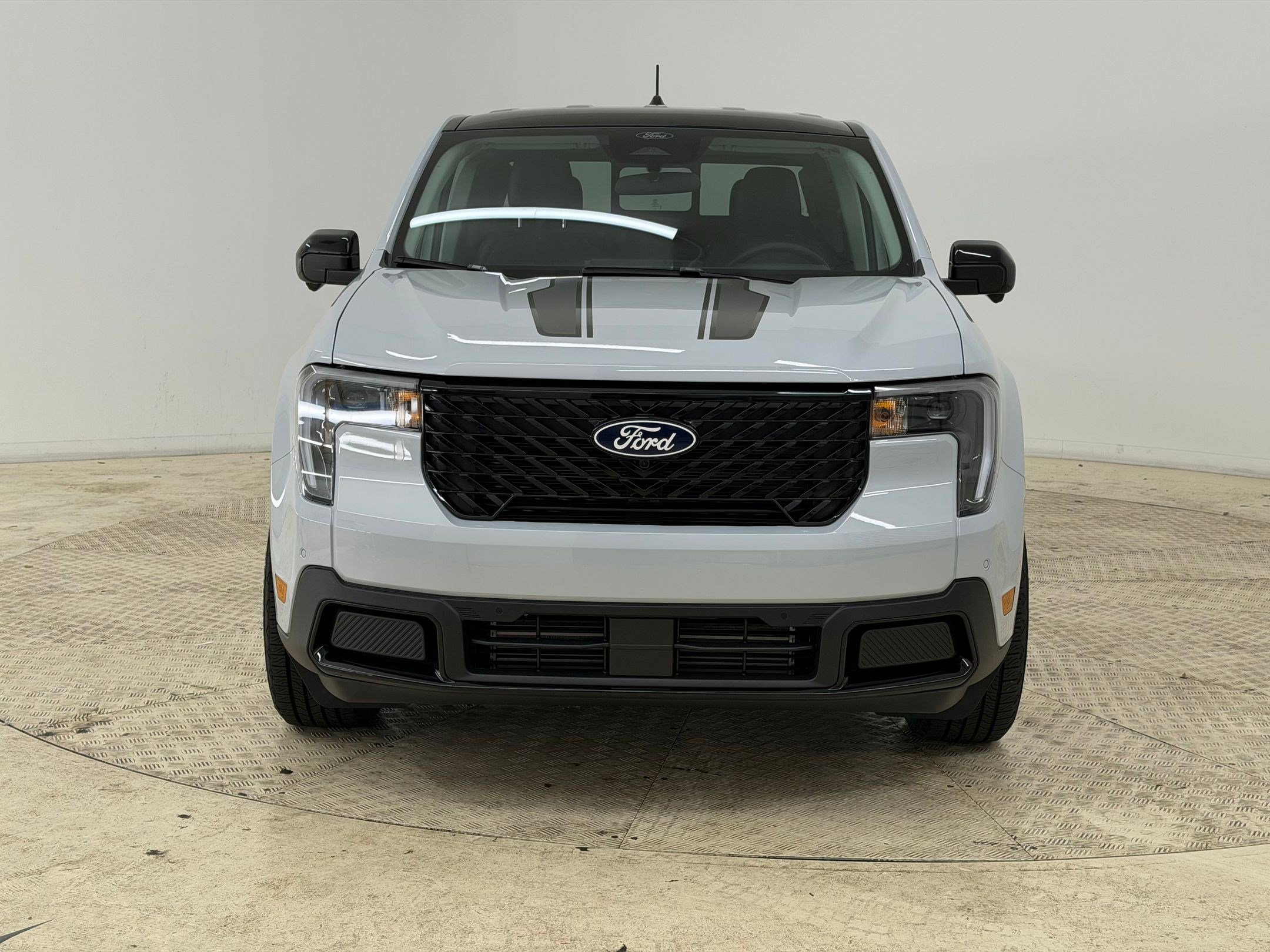 New 2026 Ford Maverick Lariat w/ Black Appearance Package AWD/4WD image 5