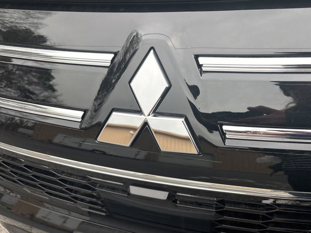 New 2026 Mitsubishi Outlander ES AWD/4WD image 25