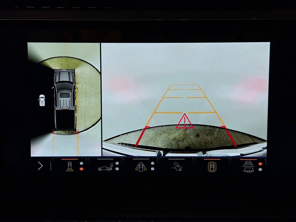 Used 2025 GMC Sierra 1500 Denali image 17