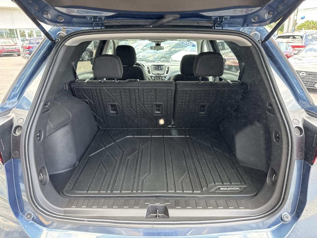 Used 2024 Chevrolet Equinox LS w/ LS Convenience Package FWD image 9