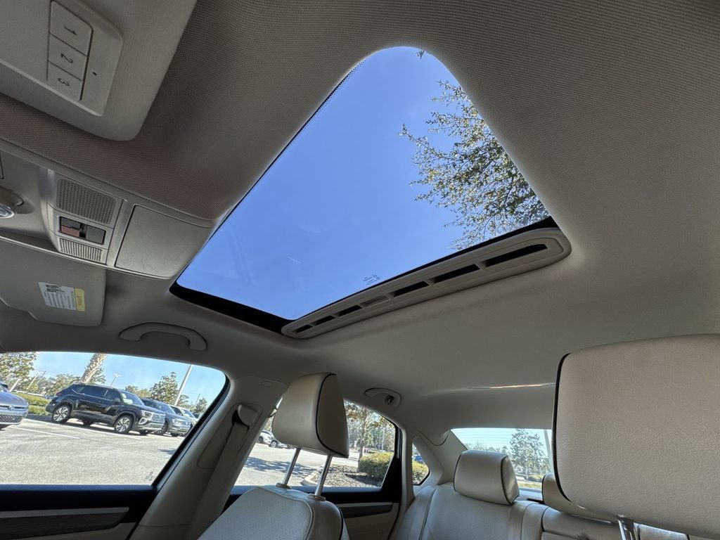 Used 2016 Volkswagen Passat 1.8T SE image 26