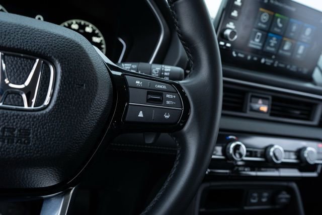 Used 2025 Honda Pilot EX-L image 23