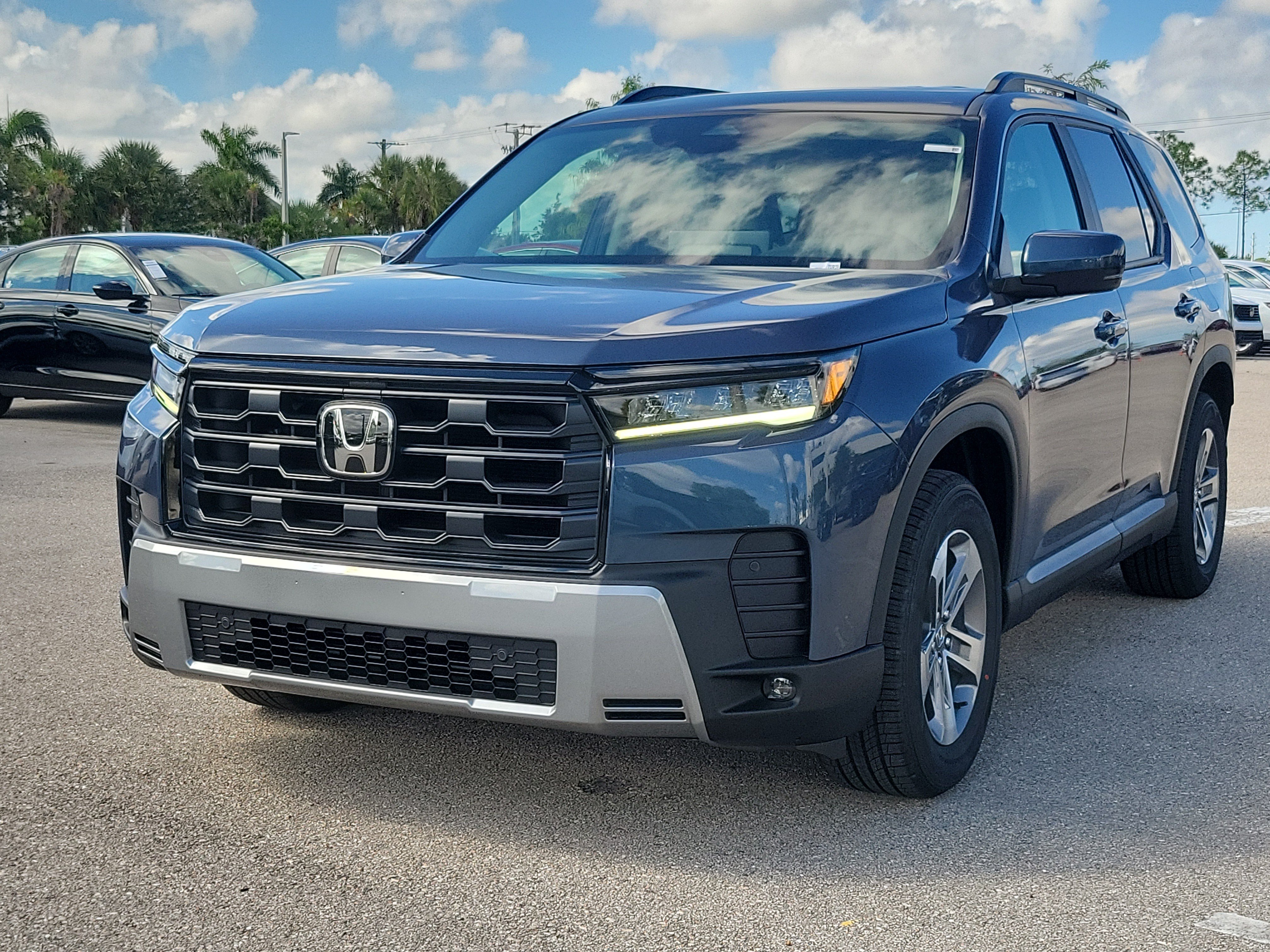 New 2026 Honda Pilot EX-L image 3
