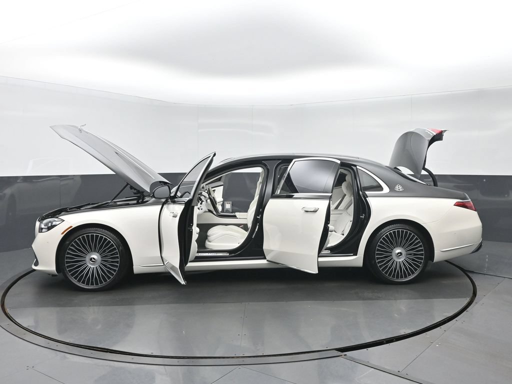 Used 2023 Mercedes-Benz Maybach S 580 4MATIC image 43