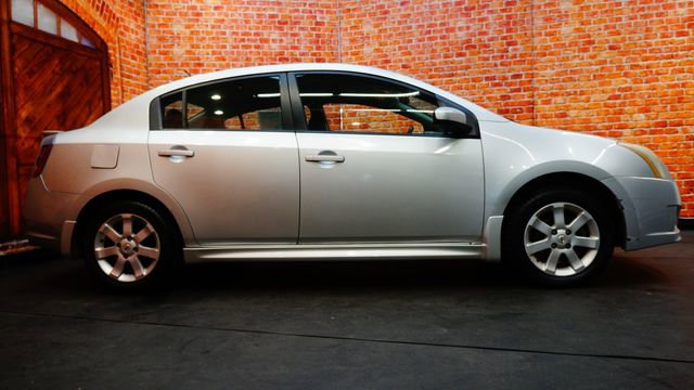 Used 2010 Nissan Sentra 2.0 SR image 8