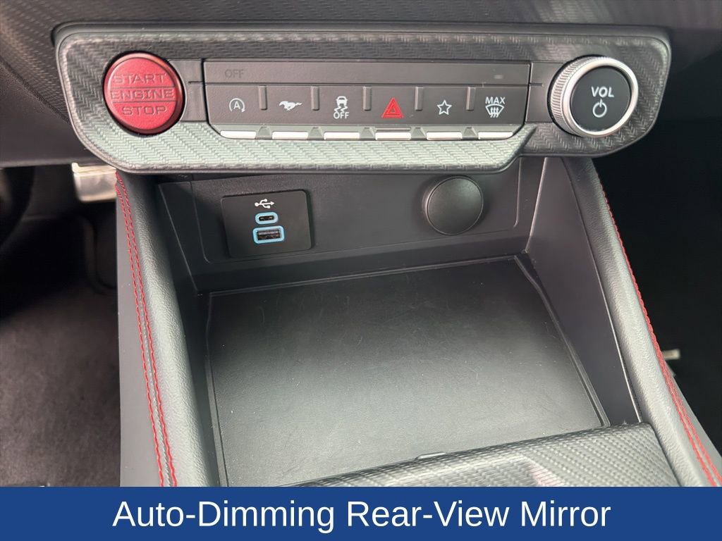 Used 2025 Ford Mustang GT Premium image 28