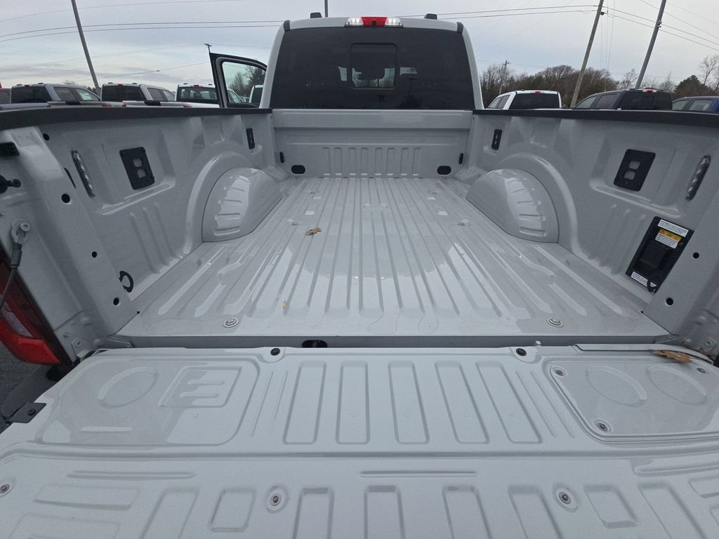 New 2026 Ford F350 Platinum AWD/4WD image 28