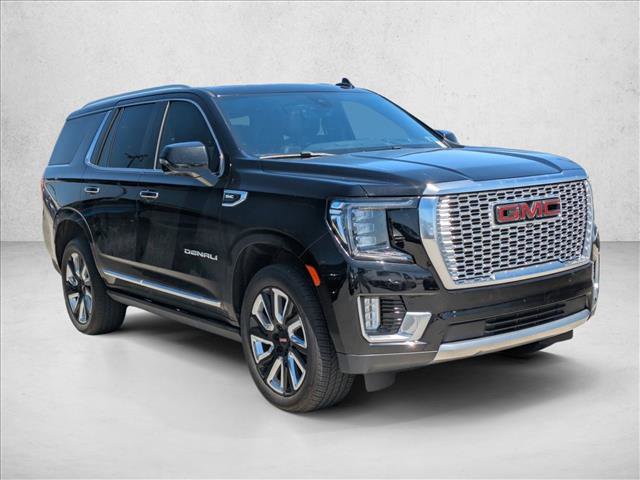 Used 2021 GMC Yukon Denali w/ Denali Premium Package AWD/4WD image 3
