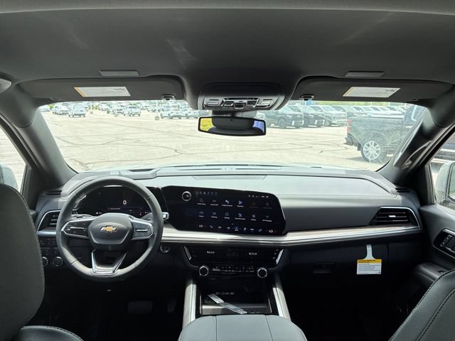 New 2026 Chevrolet Suburban LT w/ Comfort Package AWD/4WD image 19