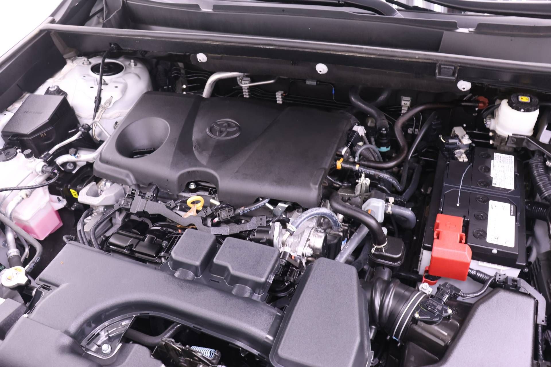 Certified 2022 Toyota RAV4 XLE Premium image 16