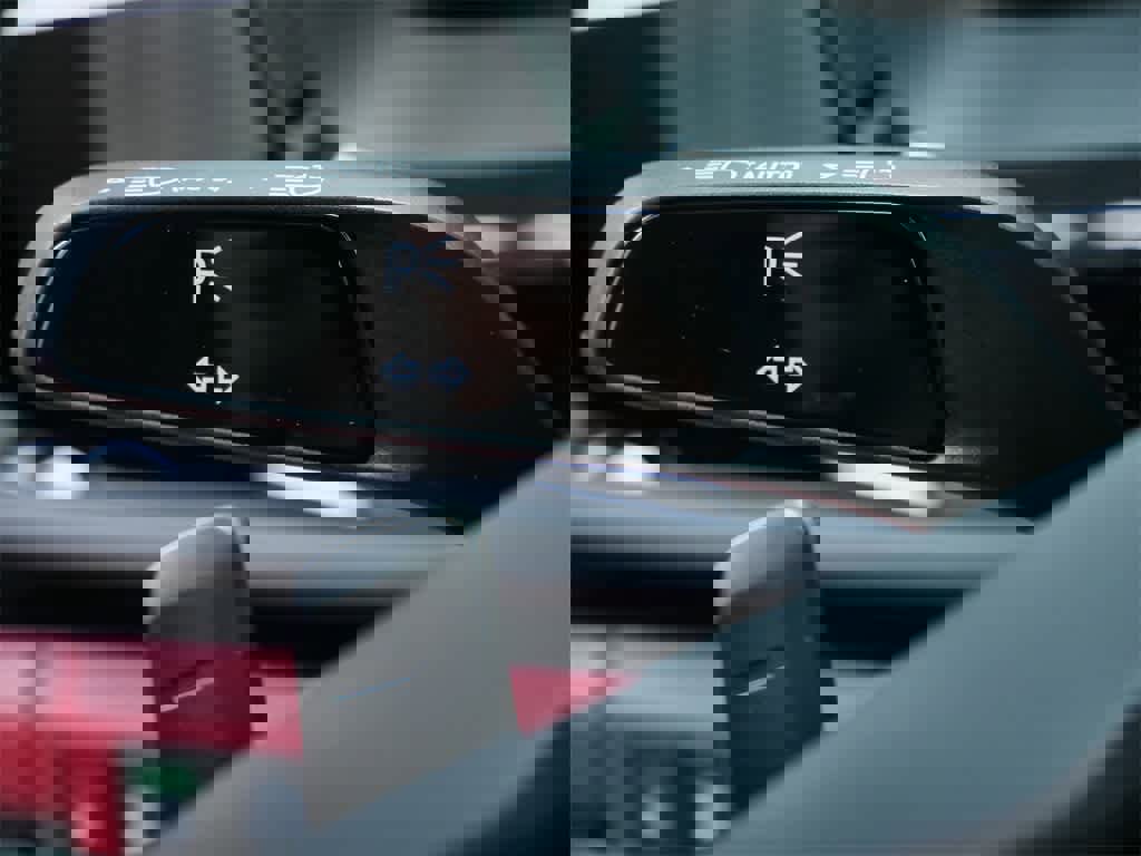 New 2025 Porsche Panamera 4 image 23
