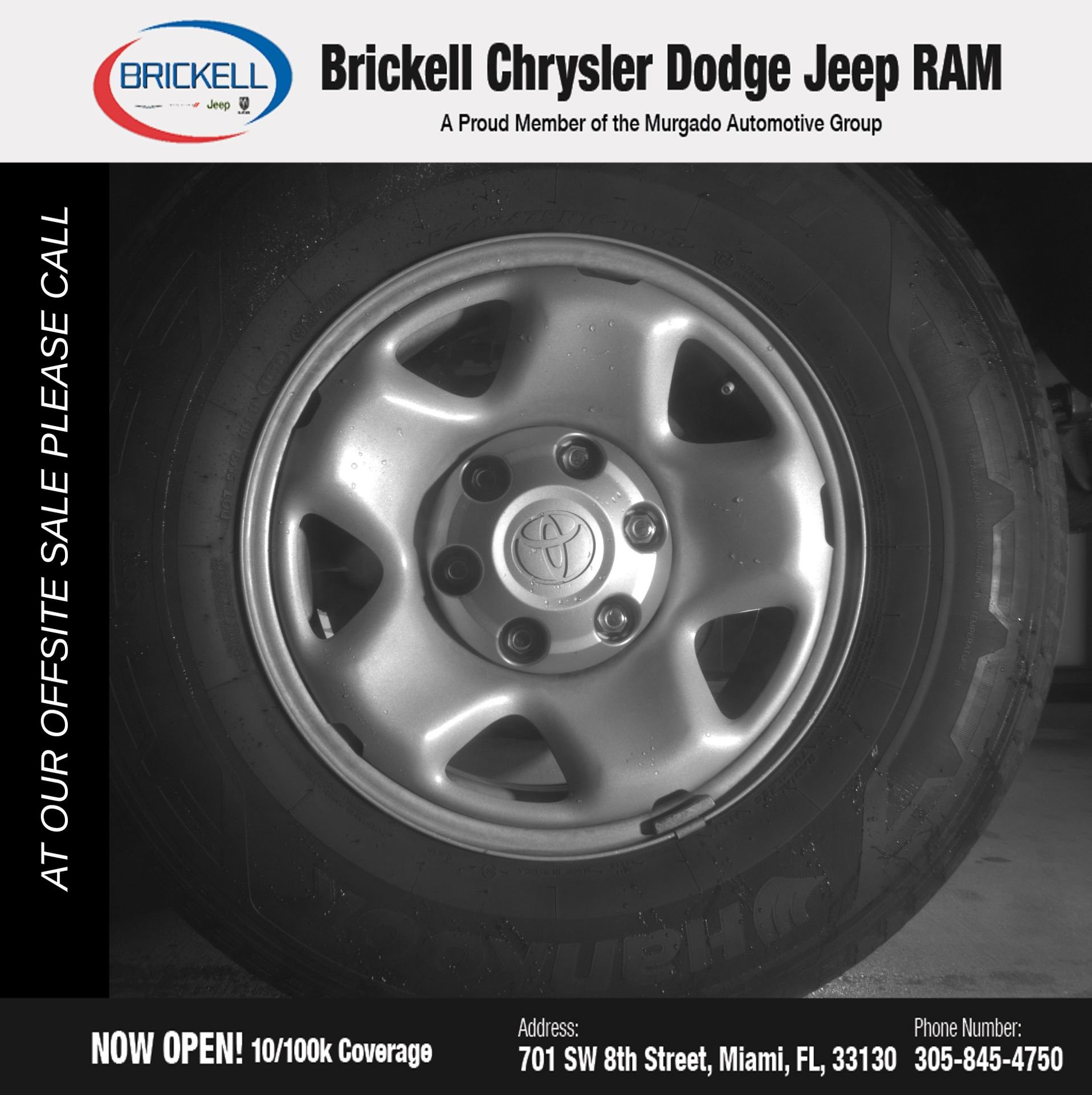 Used 2016 Toyota Tacoma SR5 w/ Towing Package image 11