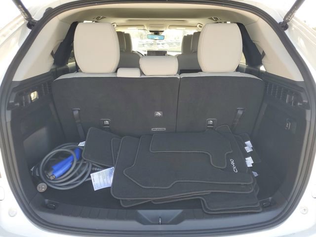 Certified 2024 MAZDA CX-90 Plug-In Hybrid w/ Preferred image 8
