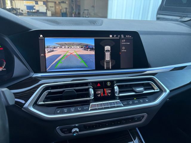 Used 2019 BMW X5 xDrive40i w/ M Sport Package AWD/4WD image 11