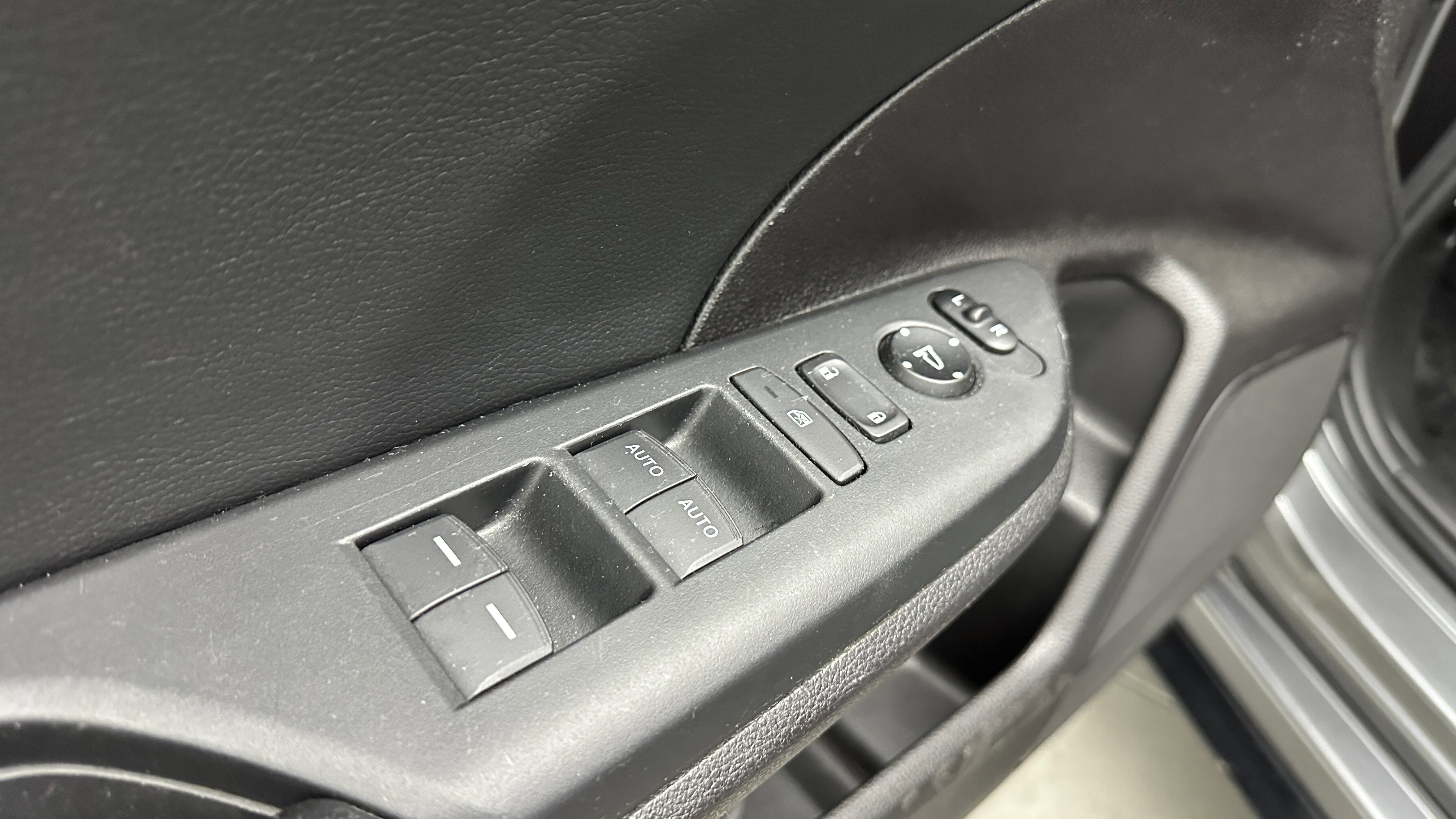 Used 2021 Honda Civic Sport Touring image 12