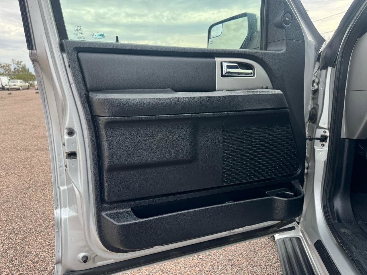 Used 2017 Ford Expedition EL Limited image 29