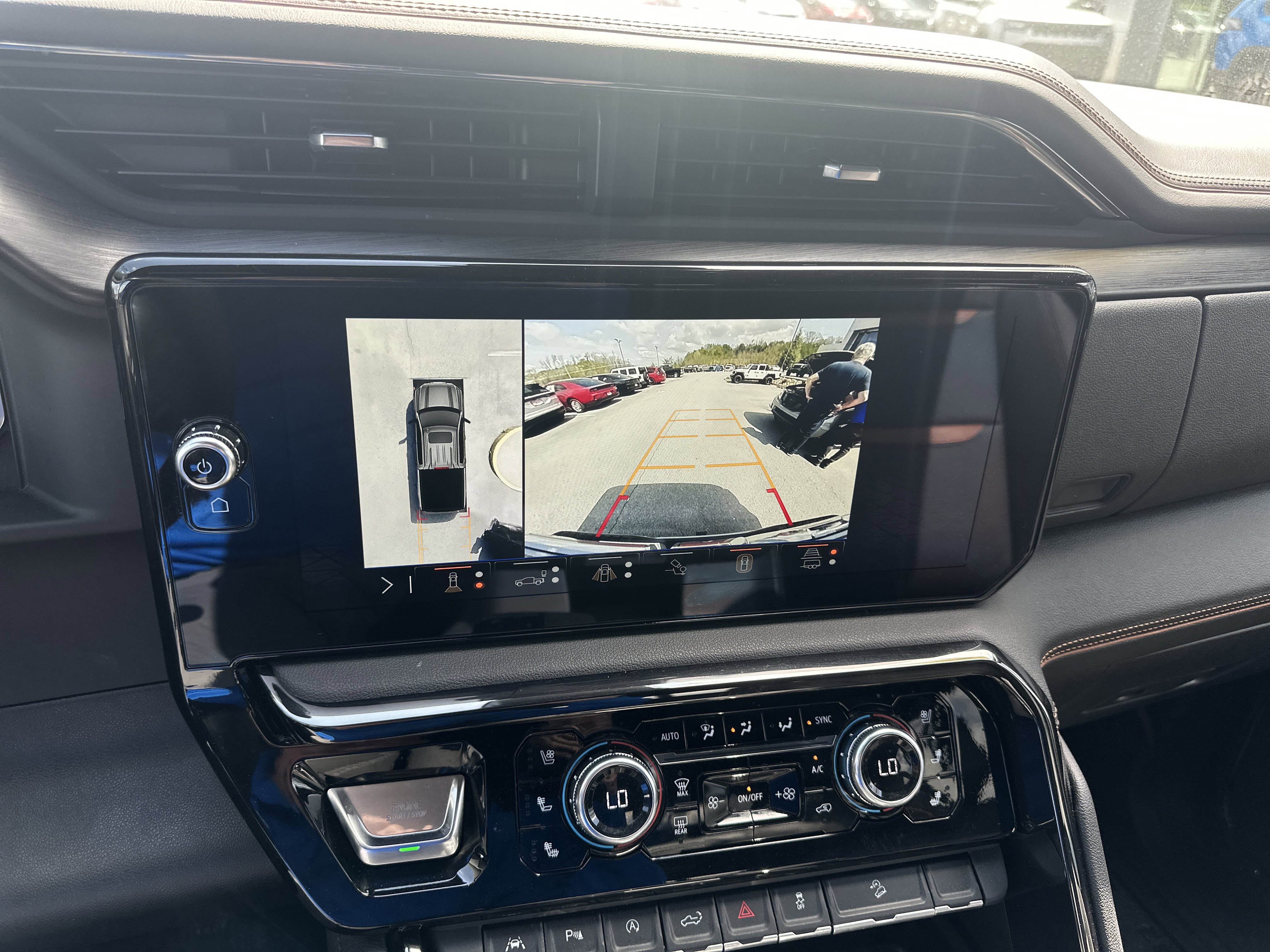 Used 2024 GMC Sierra 1500 AT4 w/ Technology Package image 40