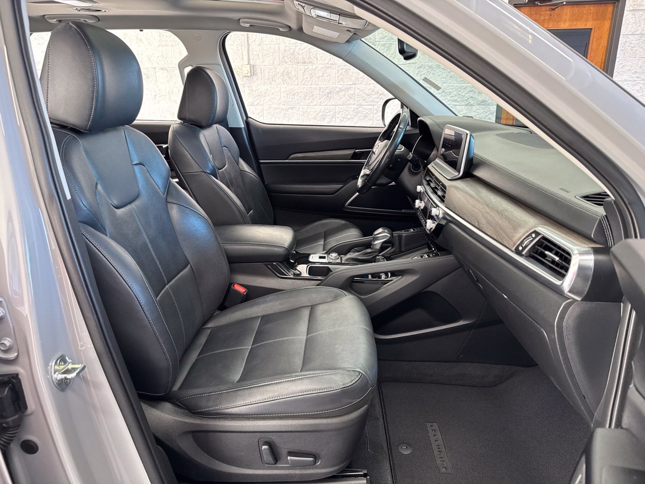 Used 2021 Kia Telluride EX w/ EX Premium Package AWD/4WD image 52