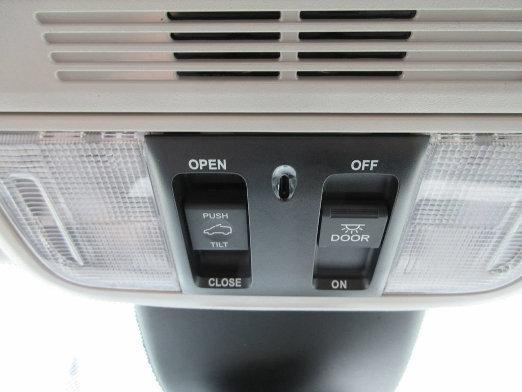 Used 2025 Honda Odyssey EX-L image 30