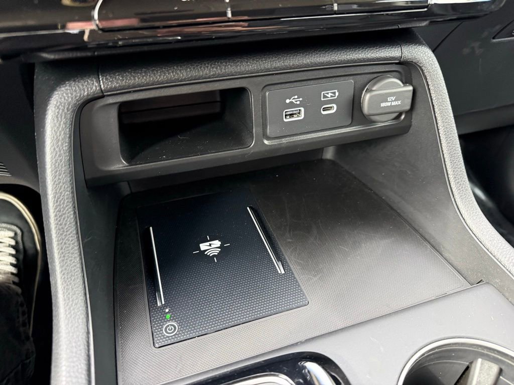 Used 2025 Honda Pilot EX-L image 25