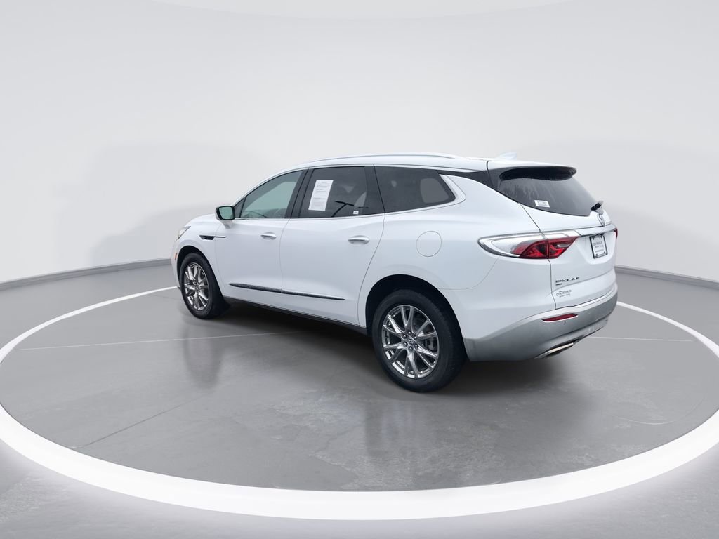 Used 2023 Buick Enclave Essence w/ Experience Buick Package AWD/4WD image 6