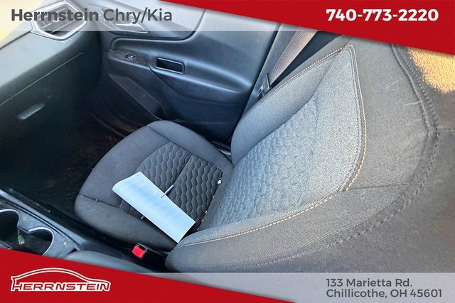 Used 2018 Chevrolet Equinox LT image 12