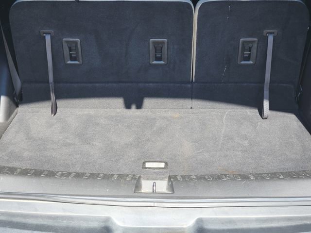 Used 2022 Chevrolet Traverse LS image 32