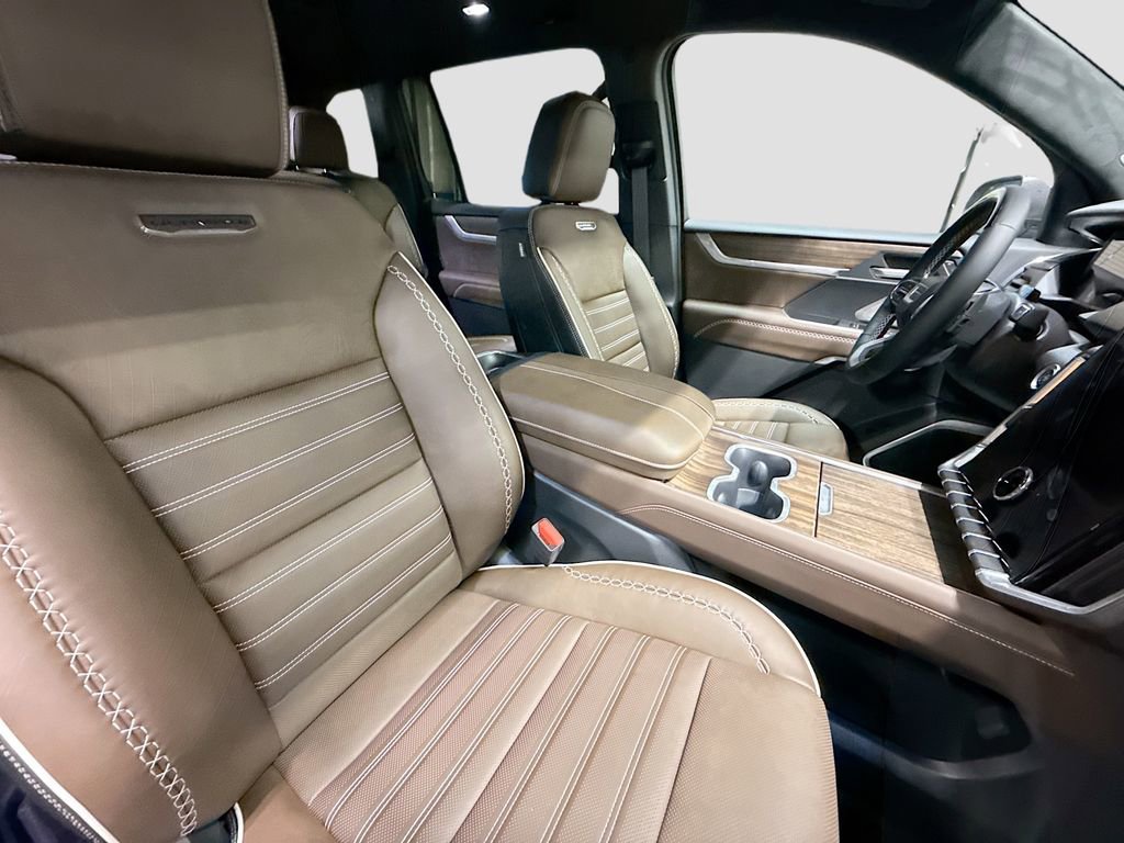 New 2026 GMC Acadia Denali Ultimate w/ LPO, Floor Liner Package image 29