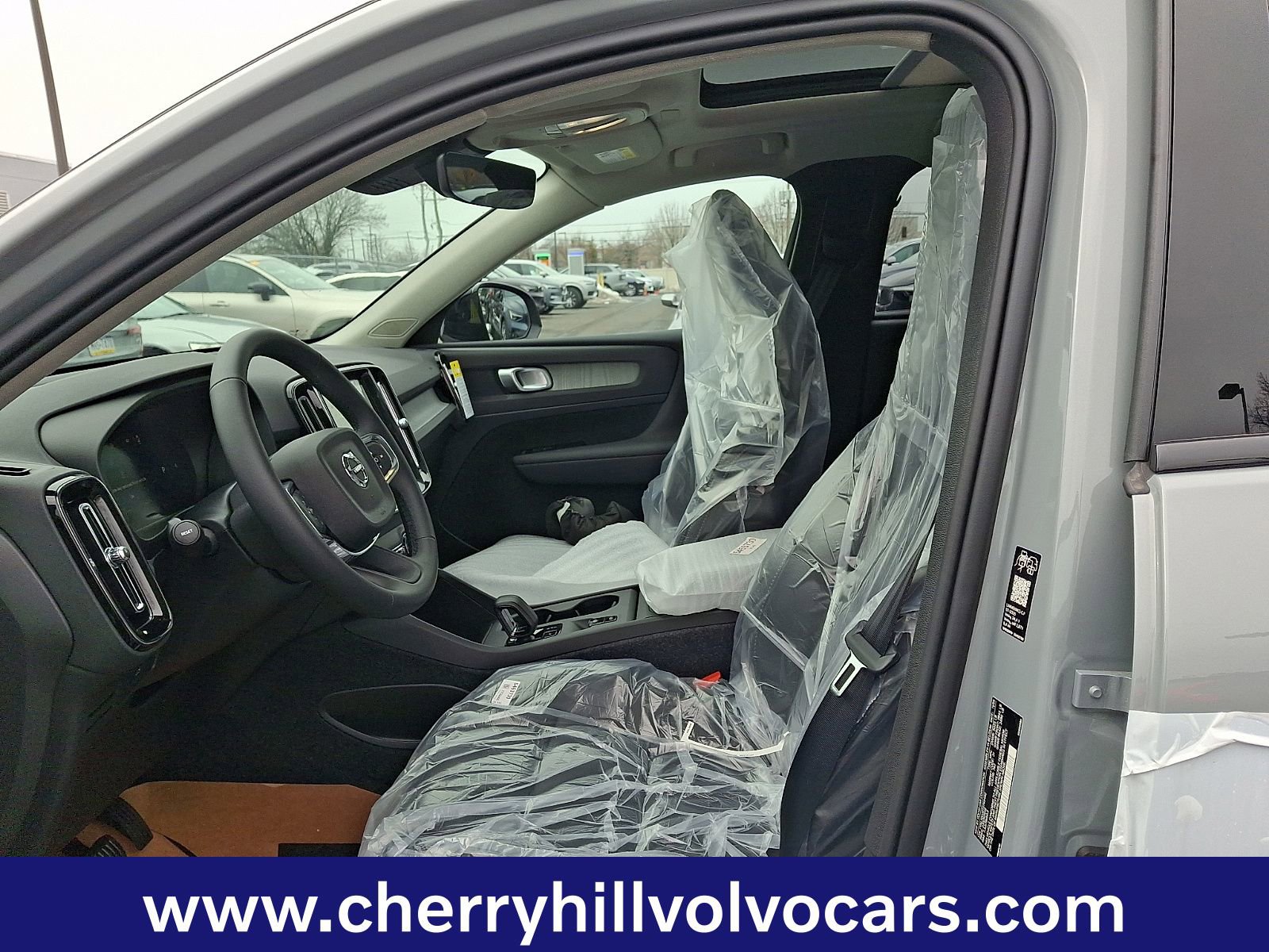 New 2026 Volvo XC40 B5 Core w/ Protection Package Premier image 10