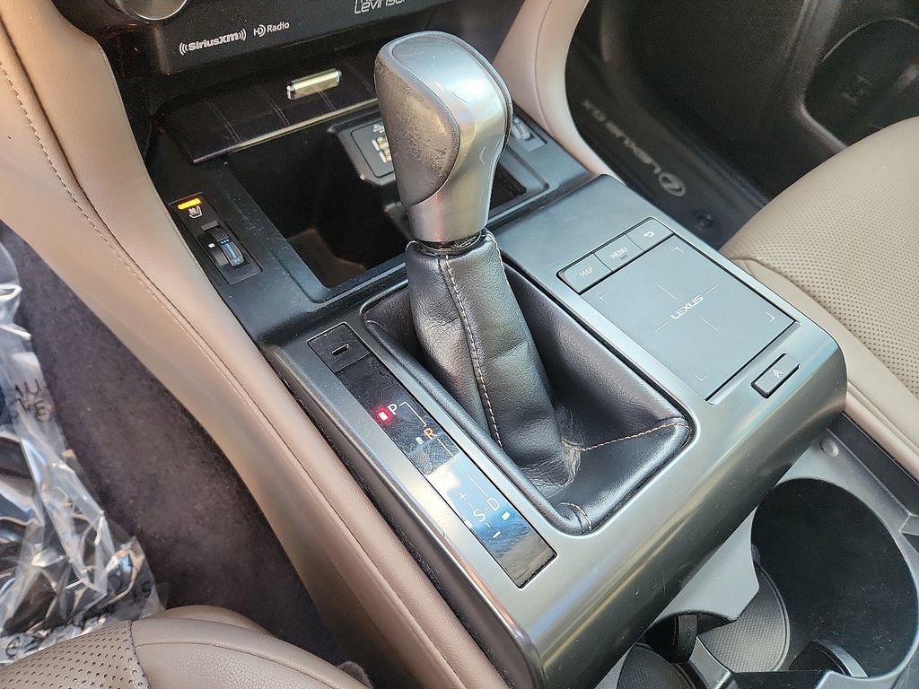 Used 2022 Lexus GX 460 Premium w/ Premium Plus Package image 12