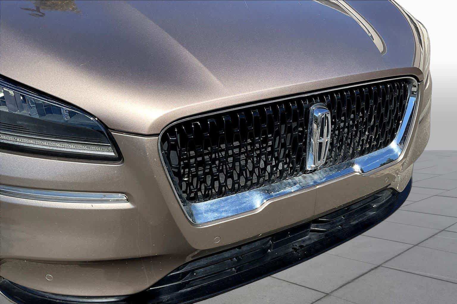 Used 2021 Lincoln Corsair Reserve AWD/4WD image 28