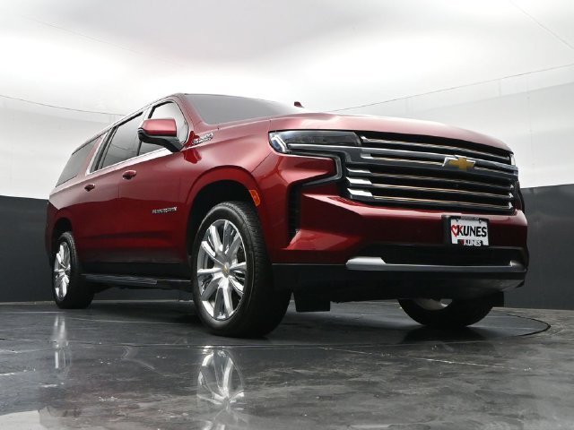 Used 2022 Chevrolet Suburban High Country AWD/4WD image 43