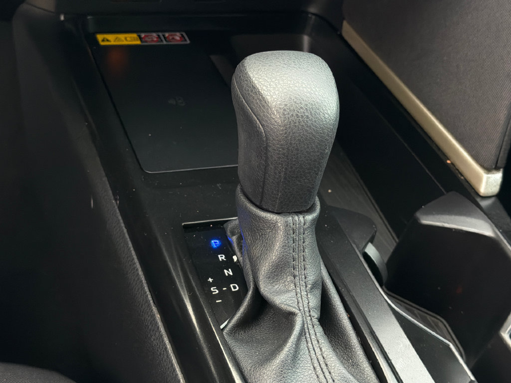 Used 2025 Toyota Camry LE FWD image 28