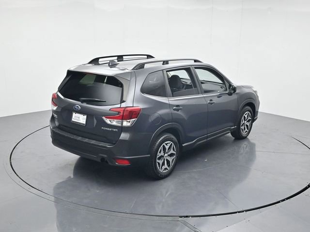 Used 2020 Subaru Forester Premium image 39