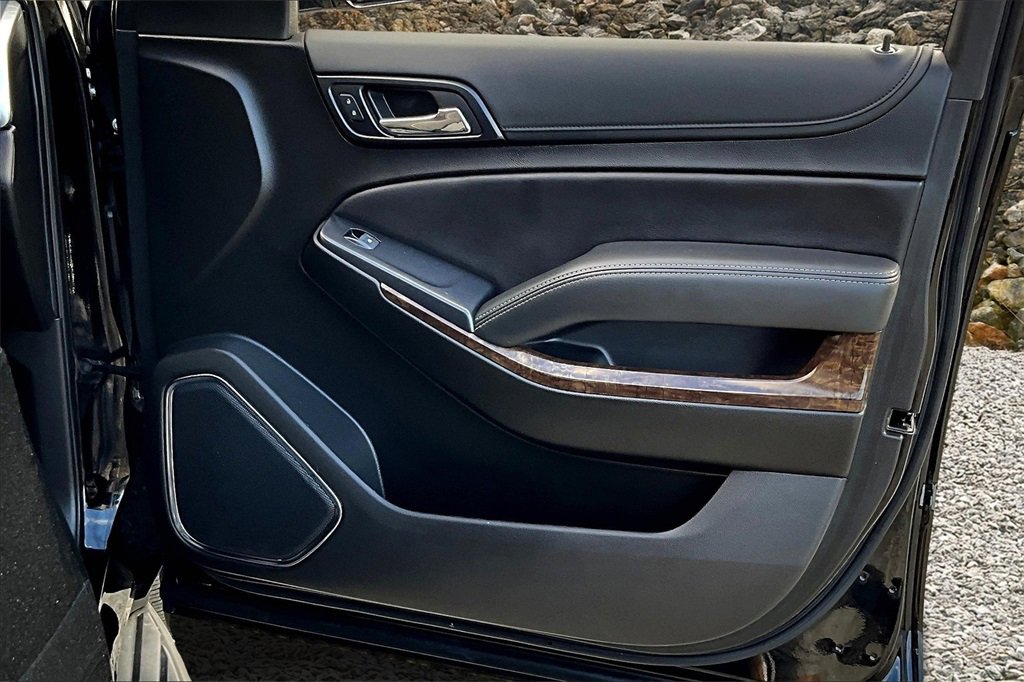 Used 2020 Chevrolet Suburban LS image 20