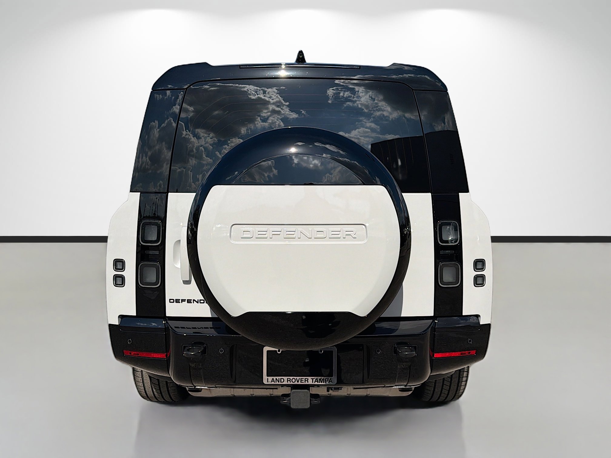 New 2026 Land Rover Defender 130 X image 4